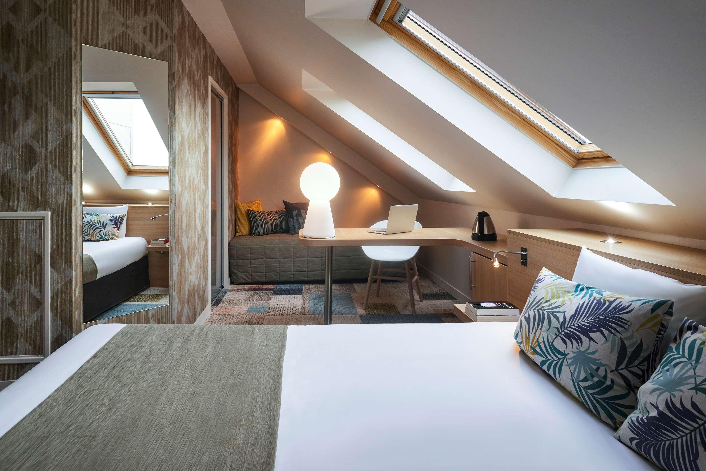 Kyriad Le Mans Est Exterior photo