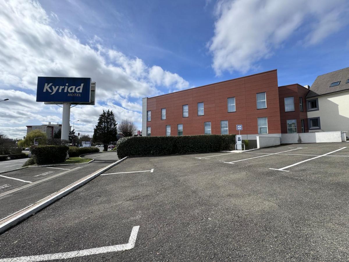 Kyriad Le Mans Est Exterior photo