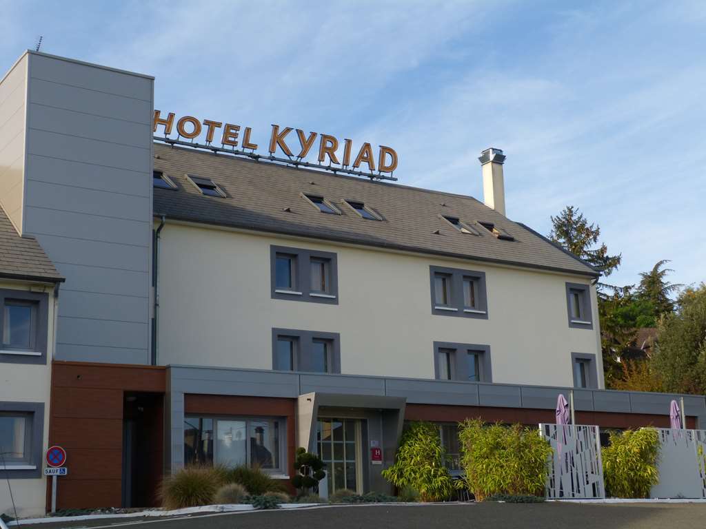 Kyriad Le Mans Est Exterior photo